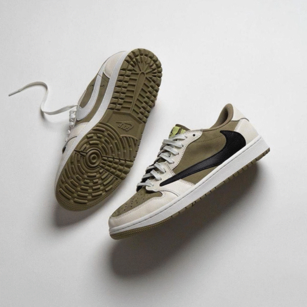 Travis Scott x Air Jordan 1 Low OG “Olive” - Image 3