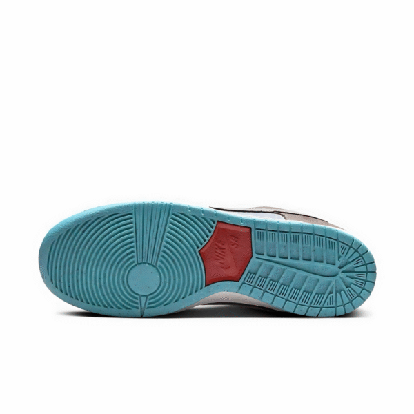 Nike SB Dunk Low “Street Hawker” - Image 2