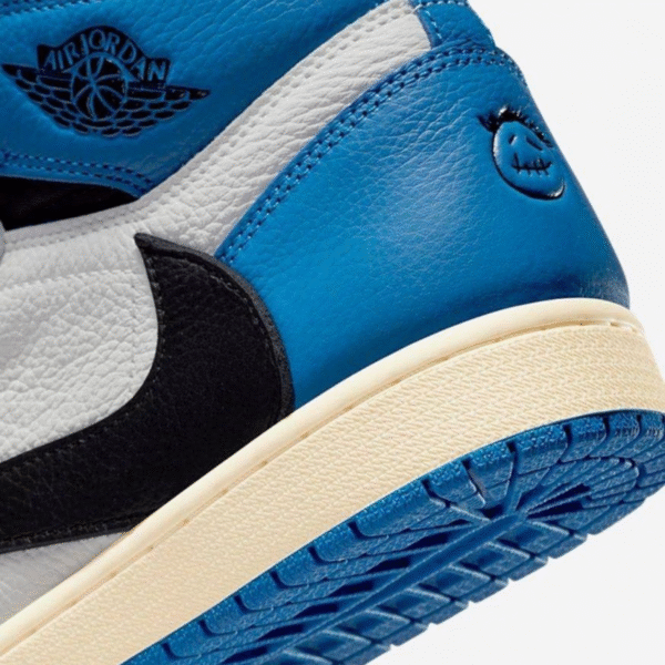 Air Jordan 1 Retro High OG SP — Military Blue White Sail Black - Image 6