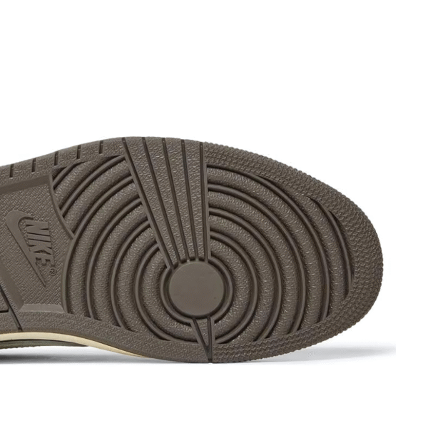 Travis Scott x Air Jordan 1 Low OG “Reverse Mocha” - Image 2